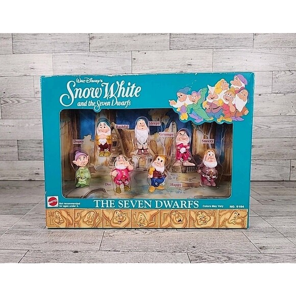 Vintage Disney Snow White and the Seven Dwarfs: Dwarfs Figures No. 5184 NIB - Picture 1 of 8